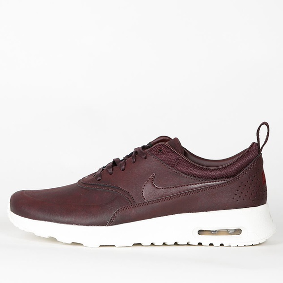 Nike Shoes - Burgundy Nike Air Max